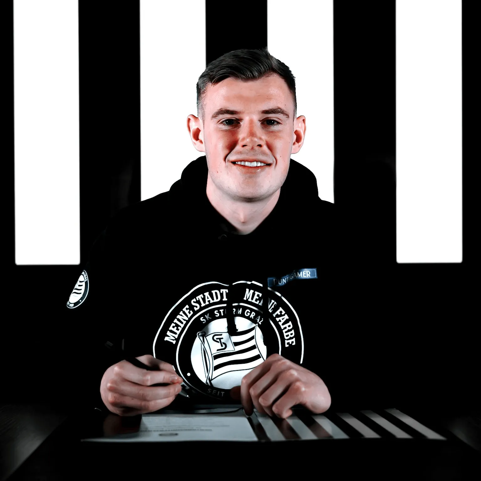 官方：维拉前锋罗里-威尔逊租借加盟格拉茨风暴，租期半季