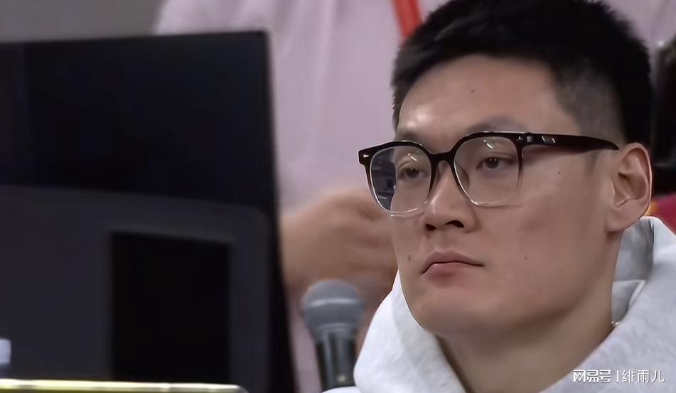 开云体育app-不打了！CBA强力锋线第一阶段报销，这可是广东队最大苦主！